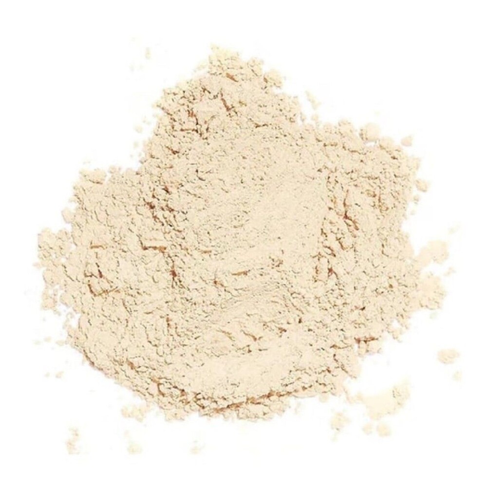 Makeup Revolution Conceal And Fix Loose Setting Finishing Powder in Light Yellow